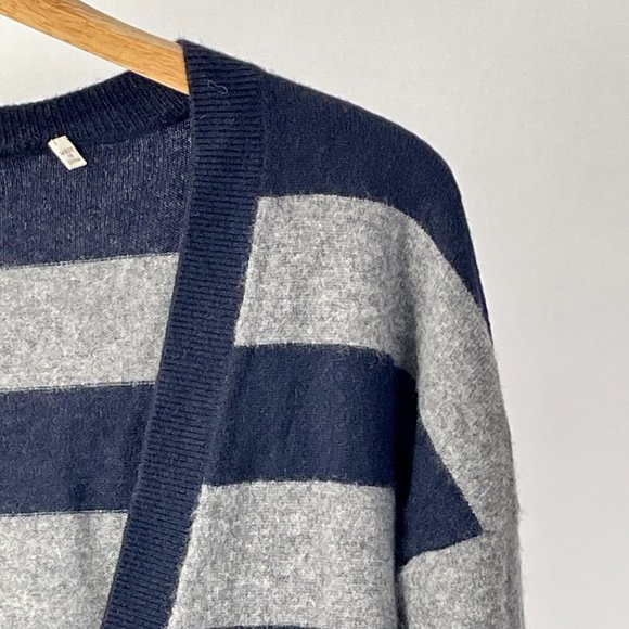 Vince 100% Cashmere Long Line V Neck Sweater, Navy/Grey Stripes, Size L - Picture 3 of 8